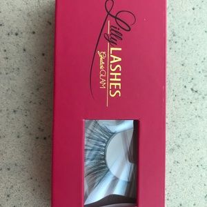 Lily lashes